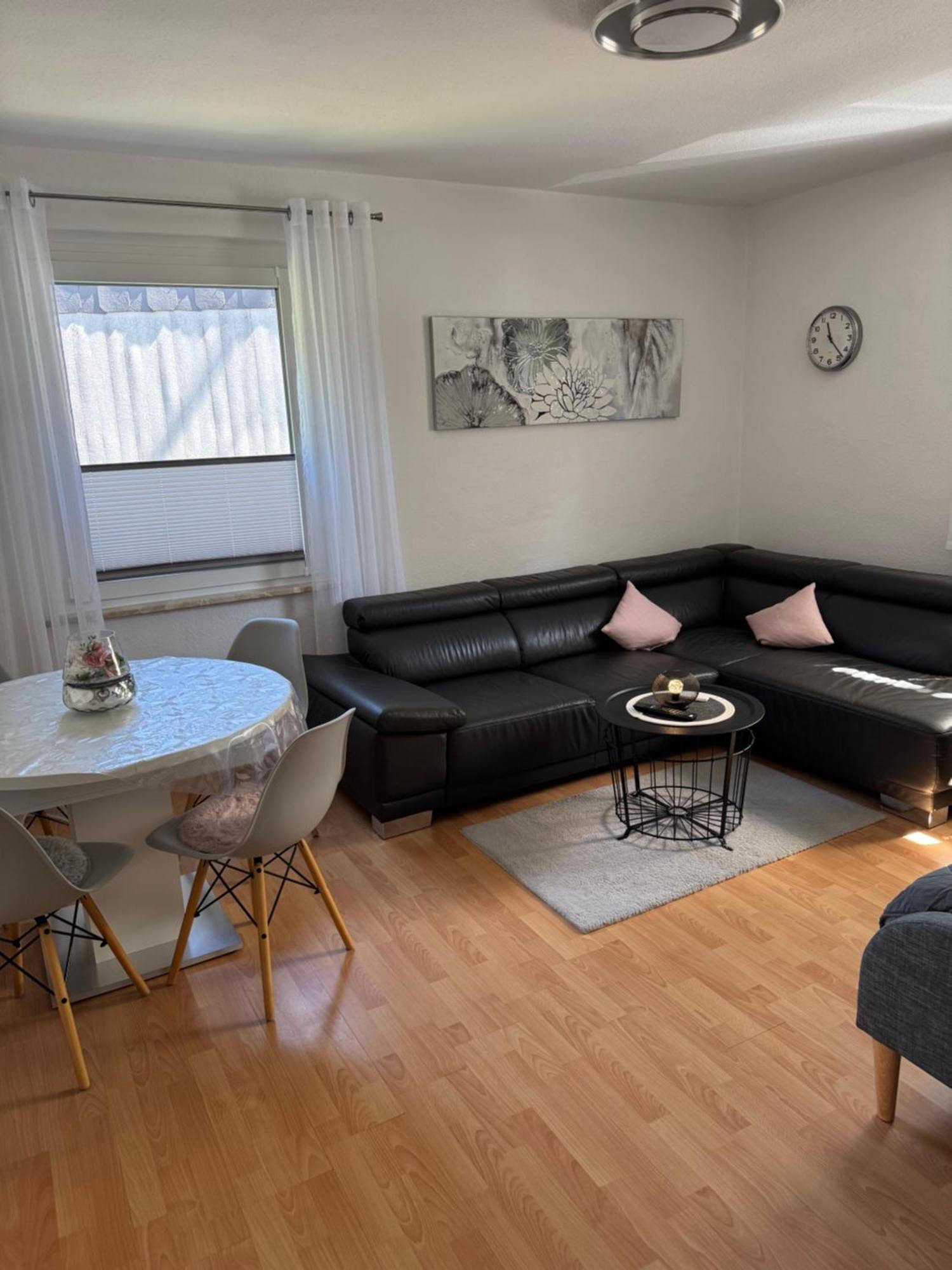 Apartment Sana Ferienwohnung *